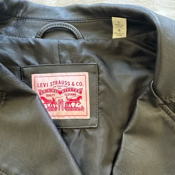 Levi's Black Faux Leather Jacket - Picture 4 of 4